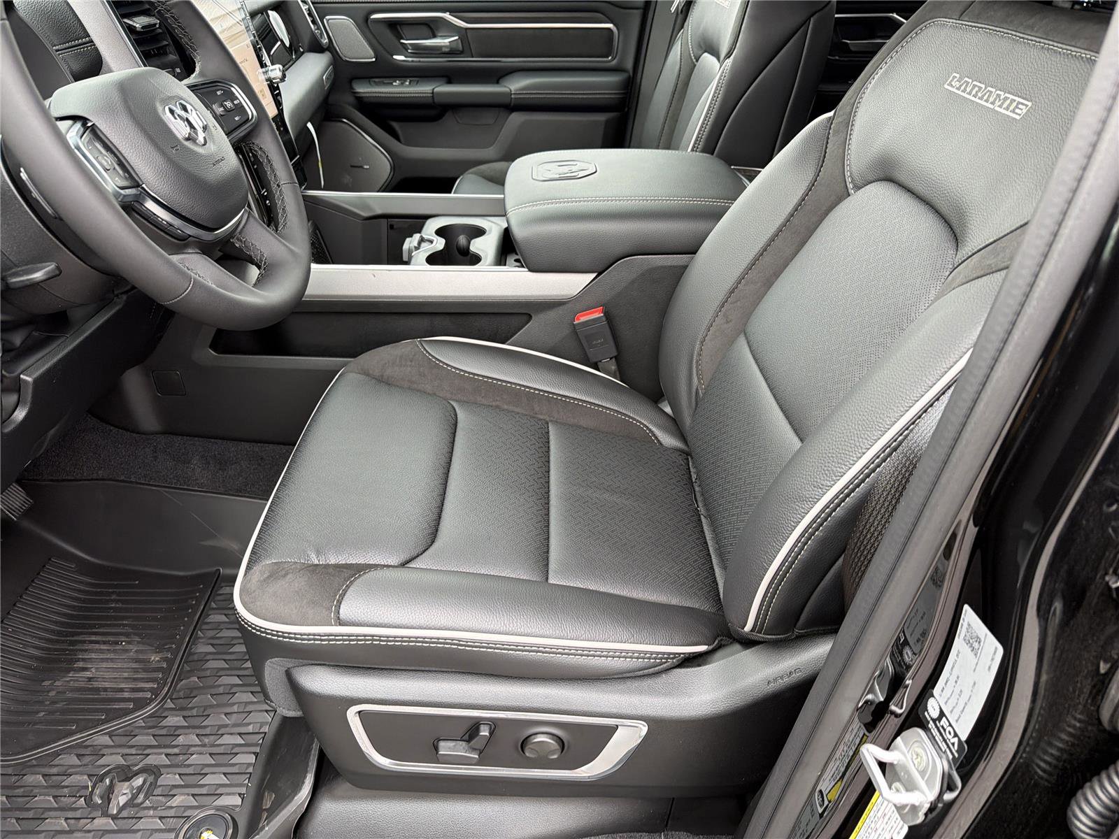 New 2026 RAM 1500 Laramie w/ Night Edition image 10