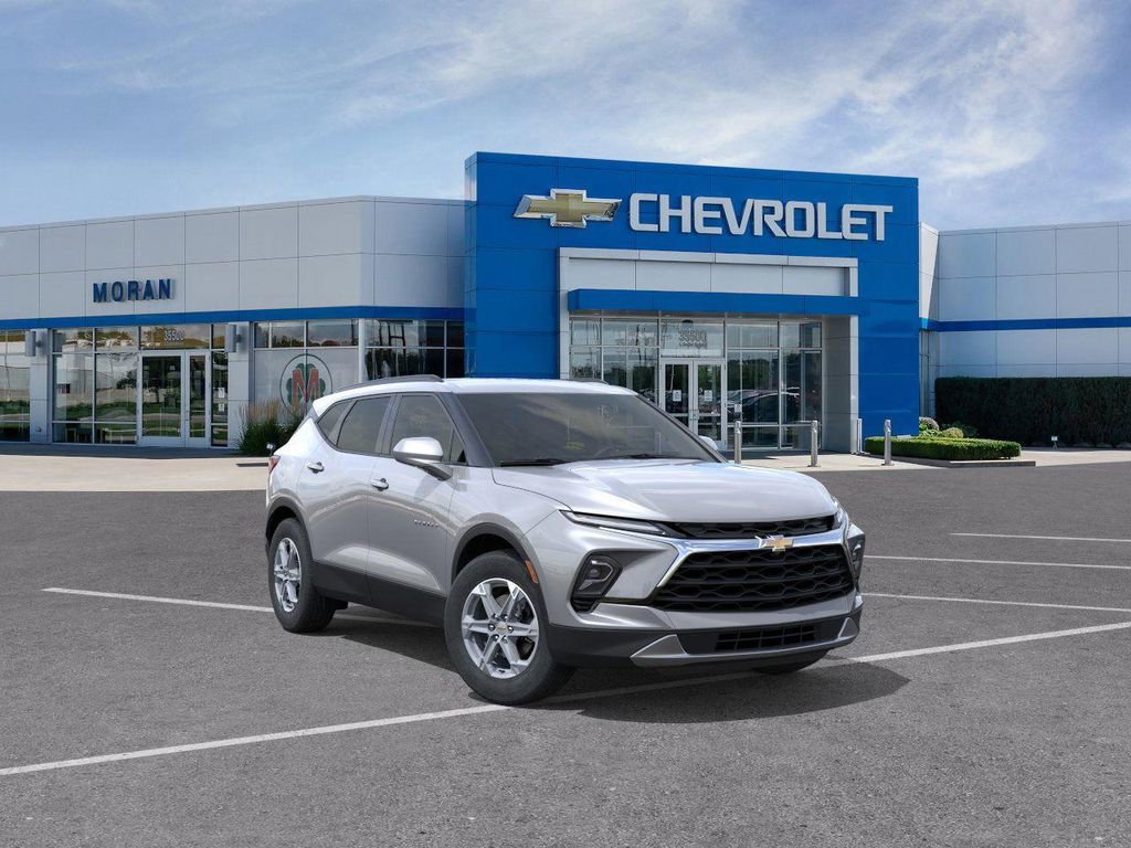 New 2026 Chevrolet Blazer LT w/ Convenience Package AWD/4WD image 1