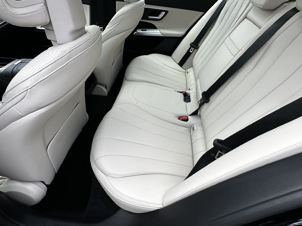 Certified 2026 Mercedes-Benz E 350 4MATIC Sedan image 24