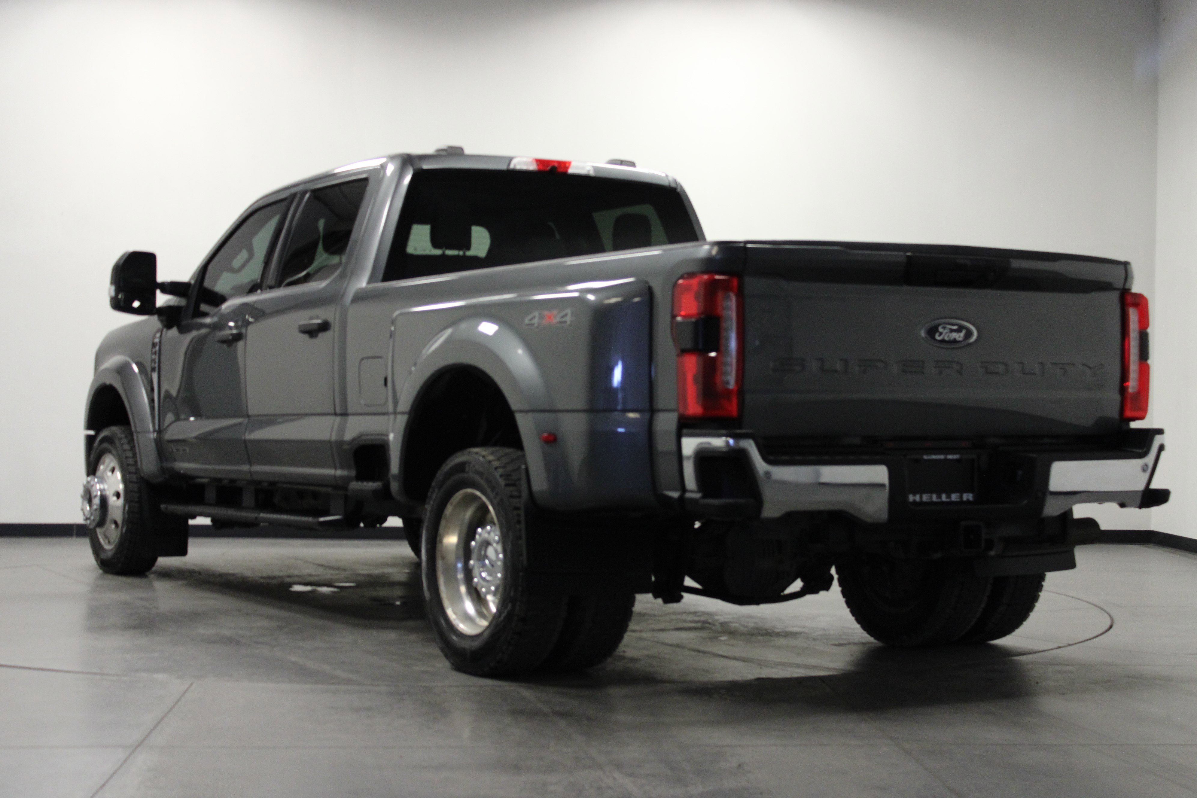 Used 2023 Ford F450 XLT w/ 360-Degree Camera Package AWD/4WD image 6