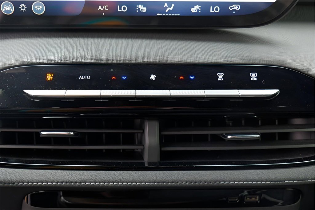 New 2026 Buick Enclave Sport Touring w/ Super Cruise Package image 16