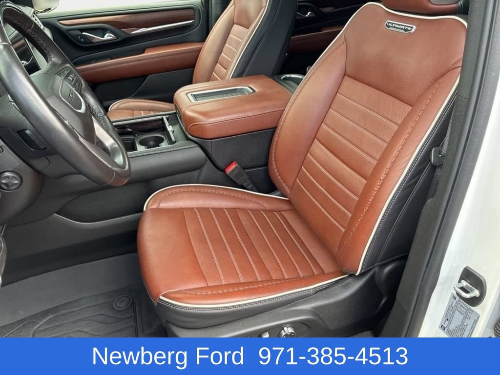Used 2024 GMC Yukon XL Denali Ultimate AWD/4WD image 29