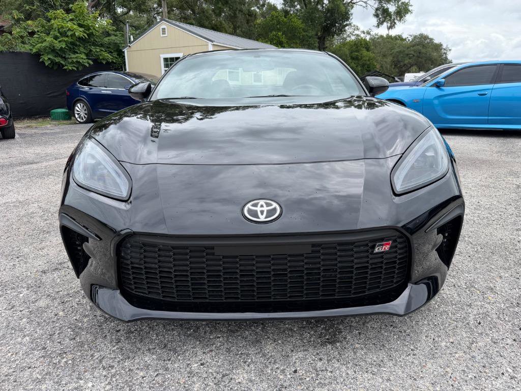 Used 2023 Toyota GR86 Premium w/ ALL Weather Mat Package (TMS) RWD image 2