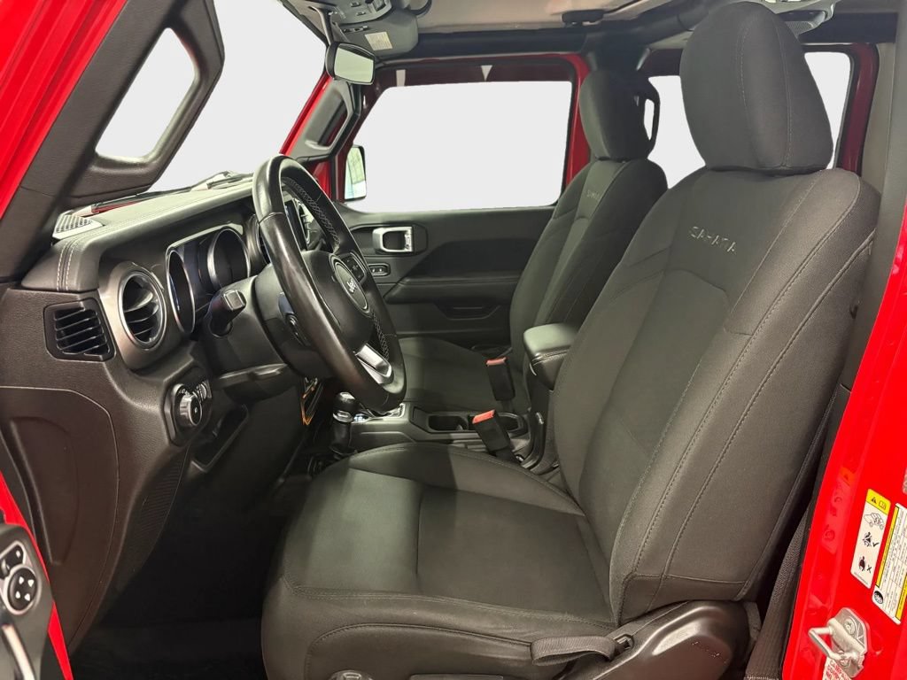 Used 2019 Jeep Wrangler Unlimited Sahara w/ Safety Group AWD/4WD image 15