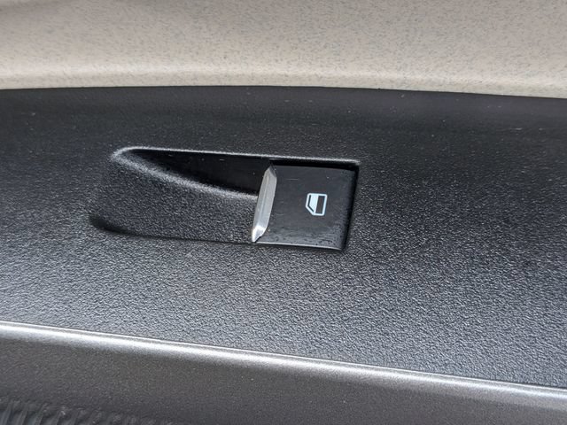 Used 2025 Ford Maverick Lariat AWD/4WD image 39