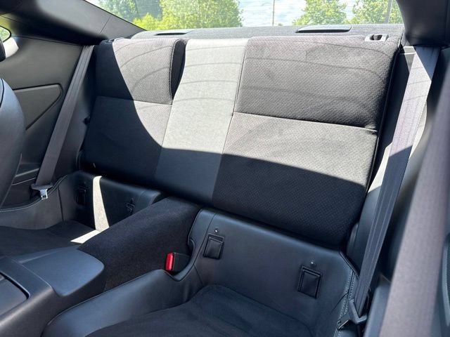 Used 2022 Toyota GR86 Premium w/ ALL Weather Mat Package (TMS) RWD image 9