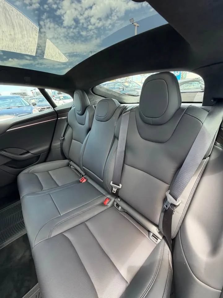 Used 2026 Tesla Model S AWD/4WD image 8