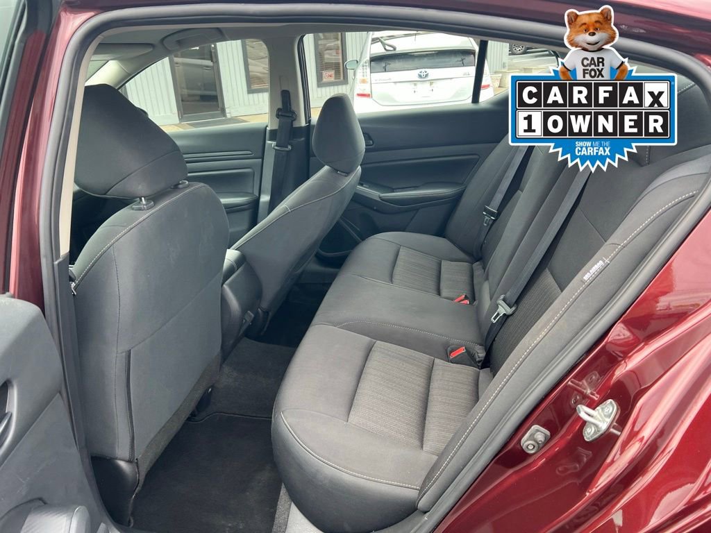 Used 2025 Nissan Altima 2.5 SV FWD image 23