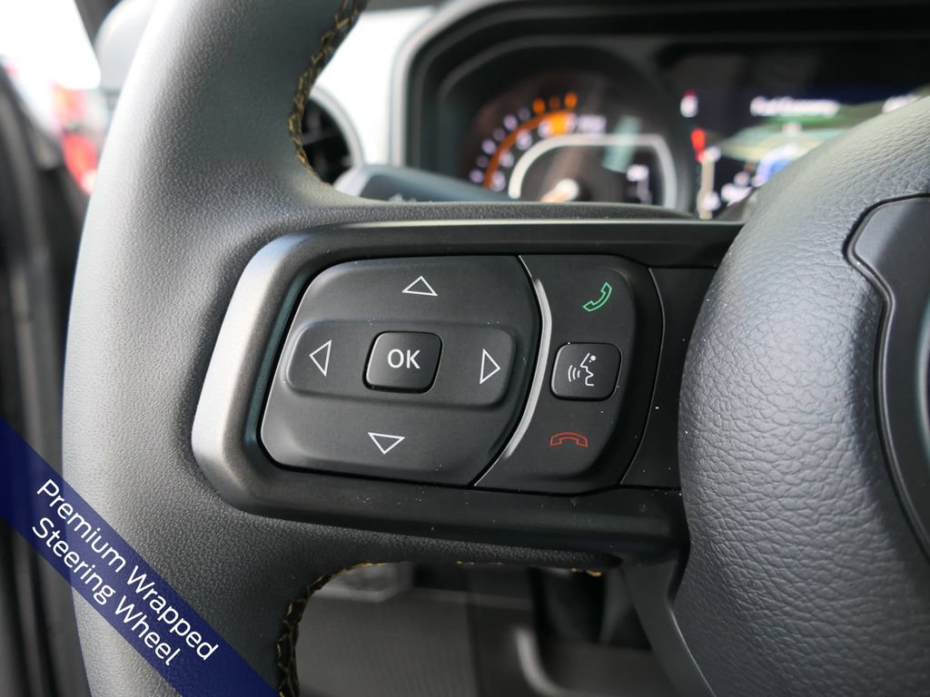 Used 2024 Jeep Wrangler Unlimited Sport AWD/4WD image 16