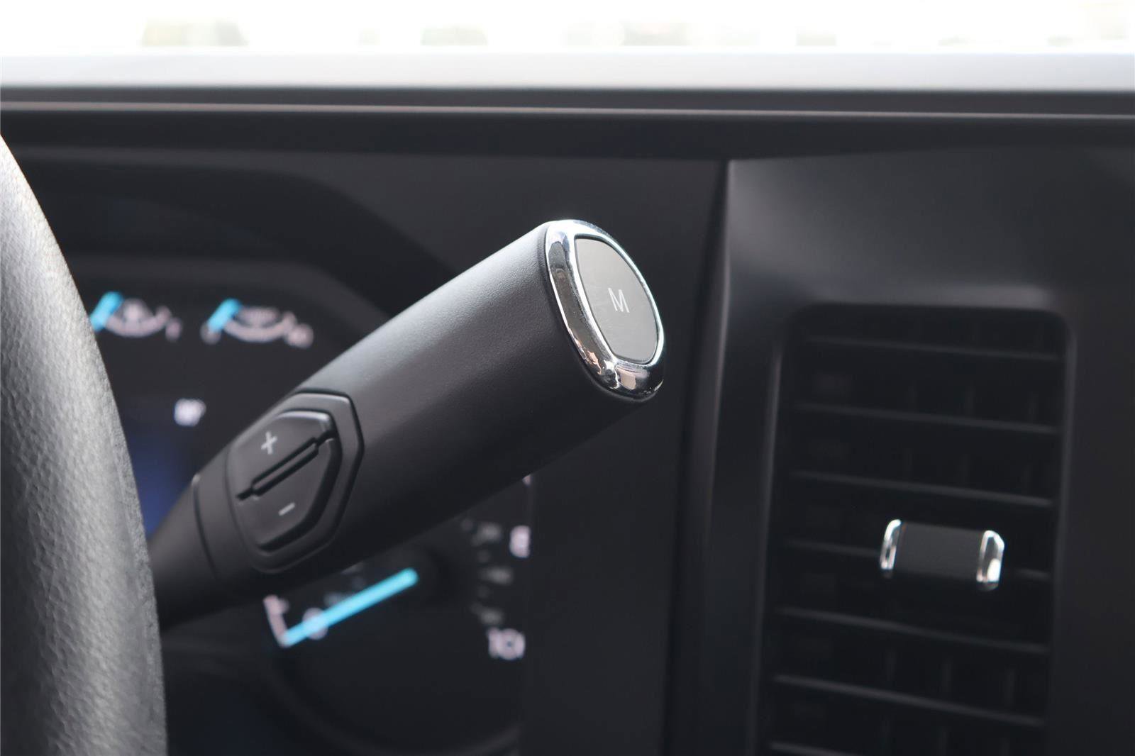 Certified 2025 Ford F250 XL w/ STX Appearance Package image 22