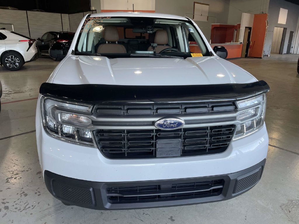 Used 2024 Ford Maverick Lariat FWD image 2