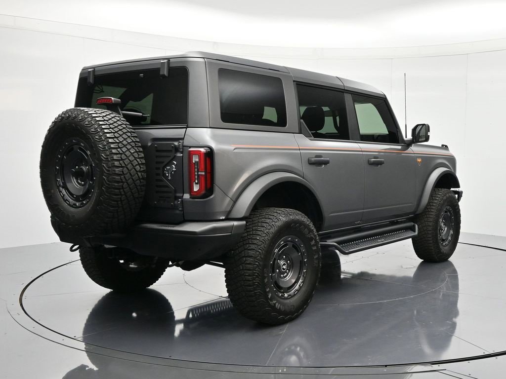 Certified 2024 Ford Bronco Badlands image 5