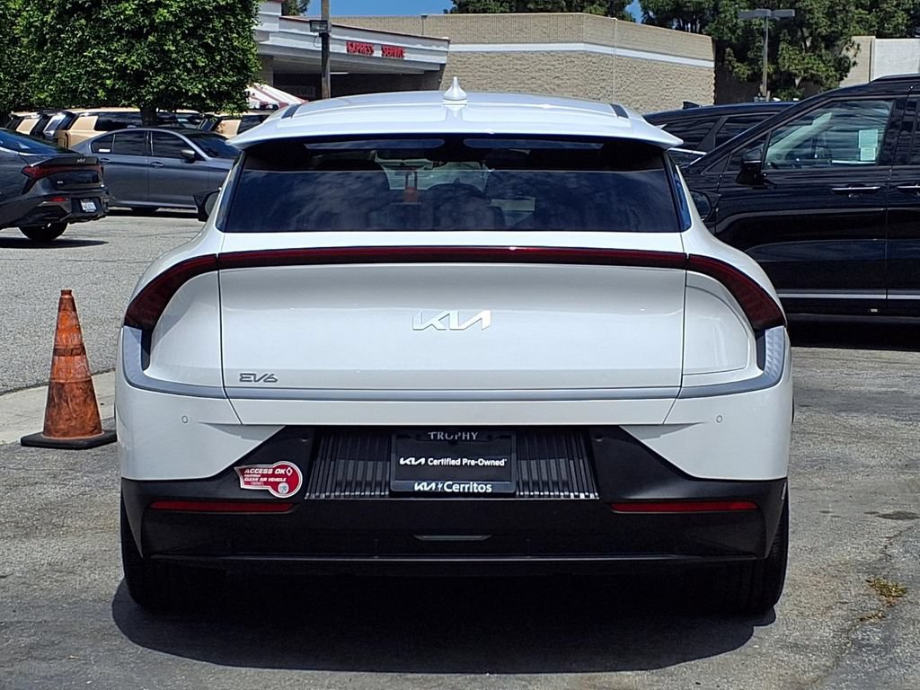 Certified 2024 Kia EV6 Light RWD image 5