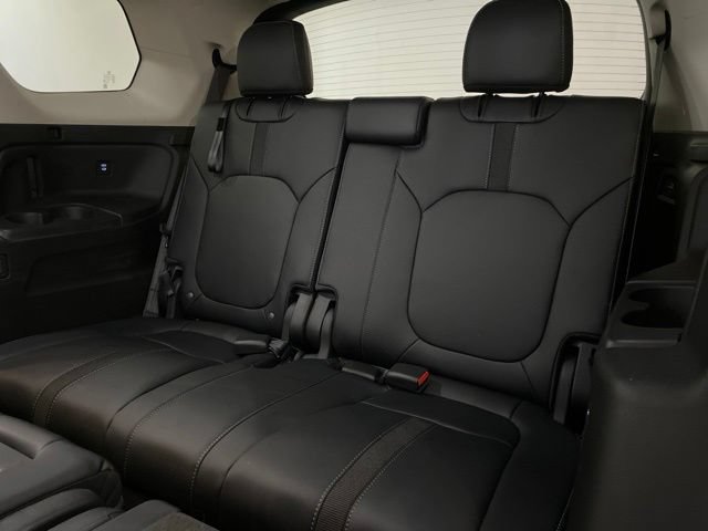 Used 2025 Honda Pilot EX-L image 21