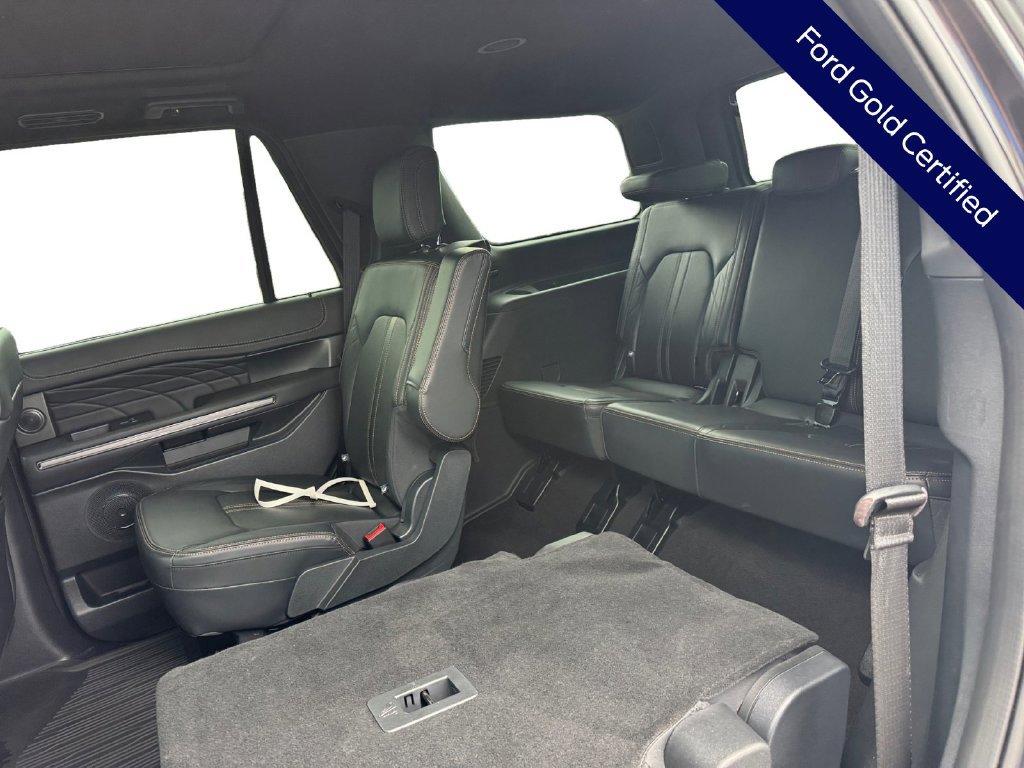 Certified 2024 Ford Expedition Platinum AWD/4WD image 15
