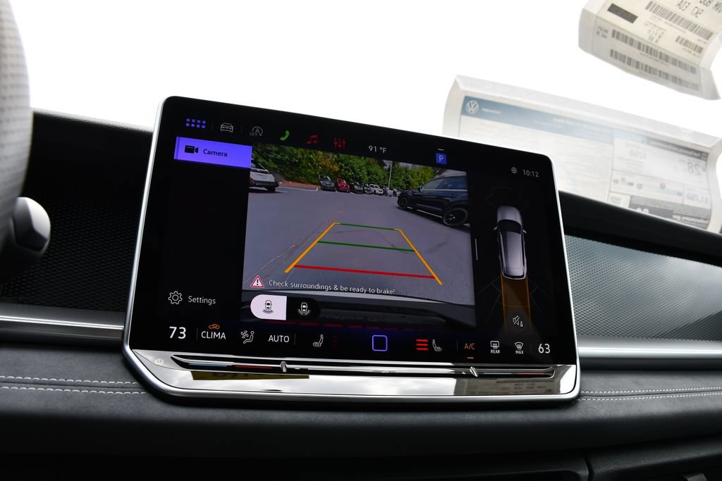 New 2026 Volkswagen Tiguan SE R-Line FWD image 16