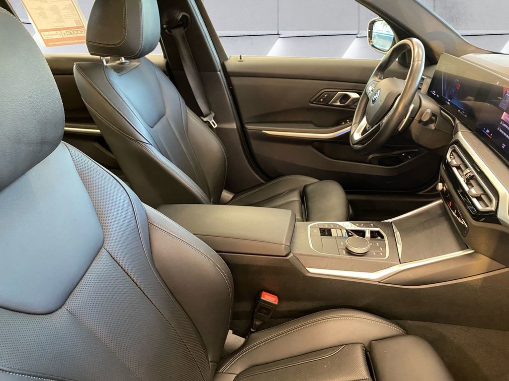 Used 2024 BMW 330e xDrive image 13