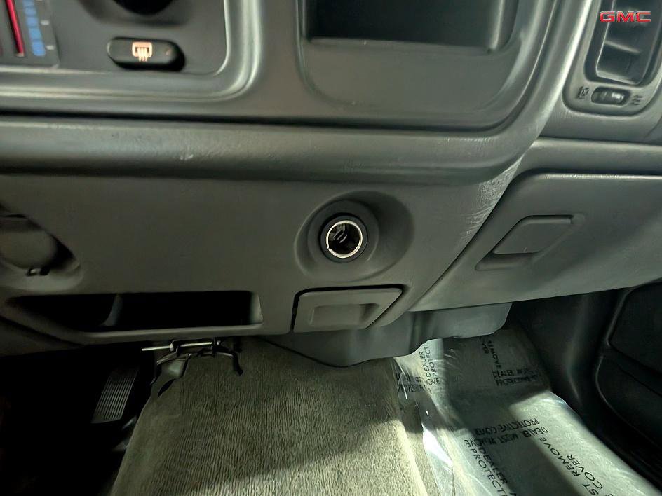 Used 2006 GMC Sierra 1500 SLE w/ Onstar Plus Package image 25