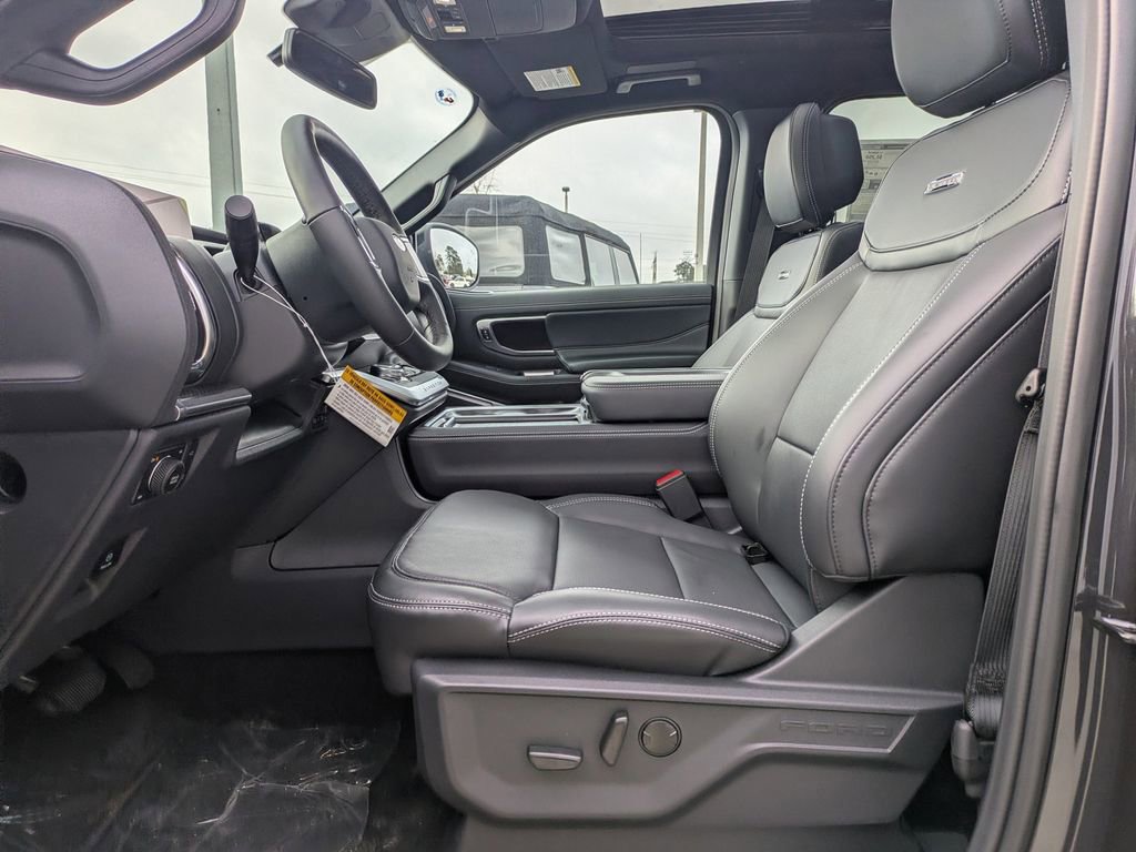 New 2026 Ford Expedition Max Platinum image 23