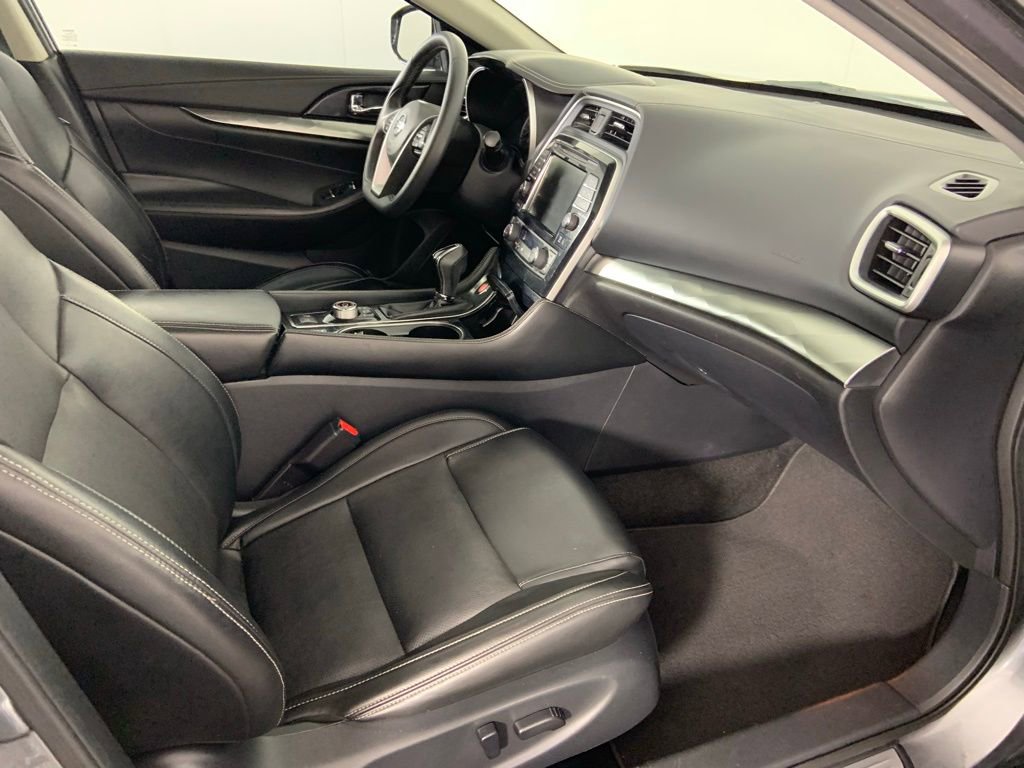 Used 2019 Nissan Maxima 3.5 SV w/ Floor Mat Group image 16