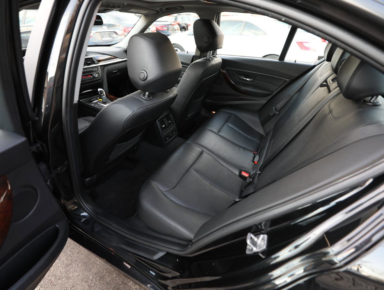 Used 2014 BMW 328i xDrive Sedan AWD/4WD image 14