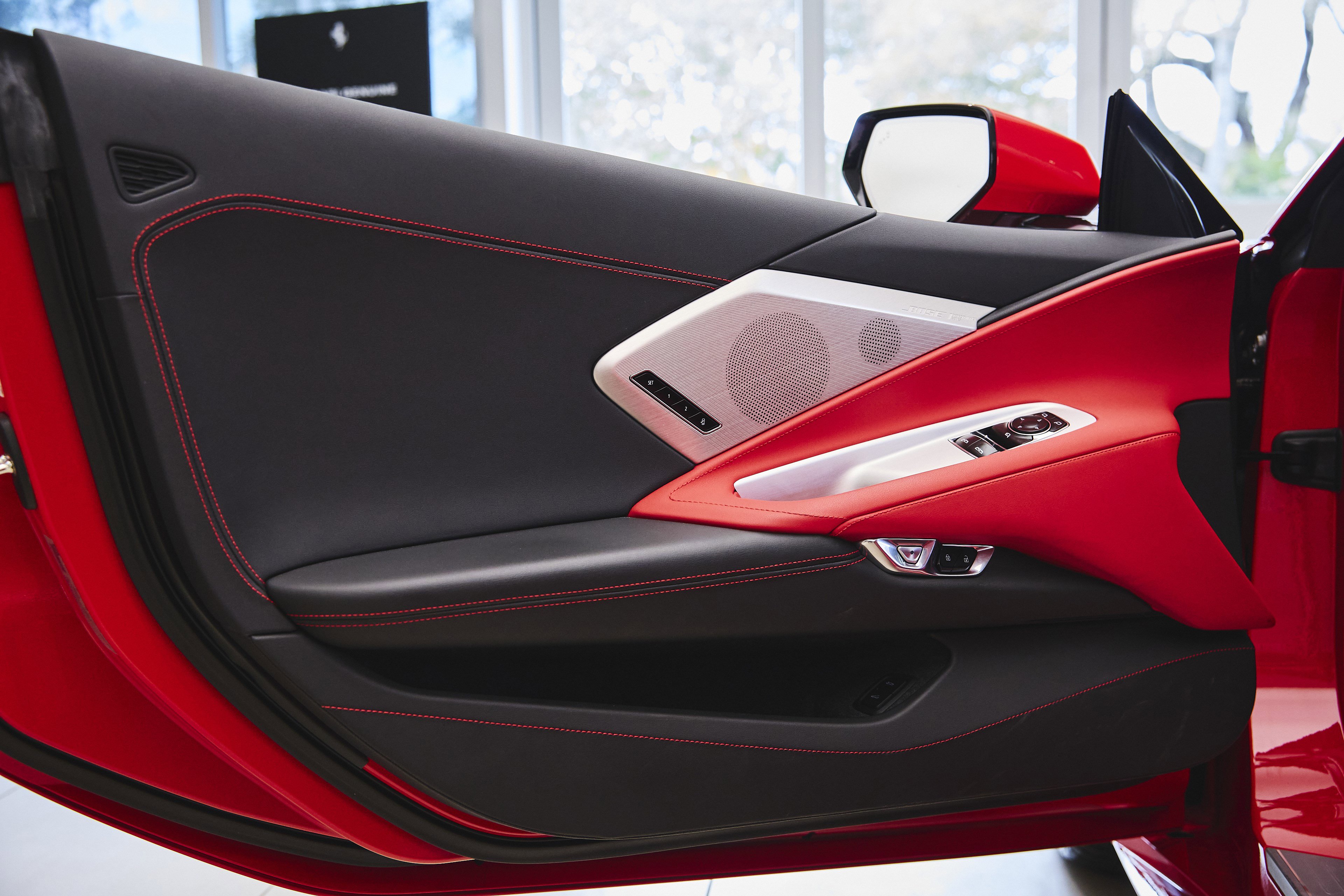 Used 2021 Chevrolet Corvette Stingray Preferred Cpe w/ 2LT image 29