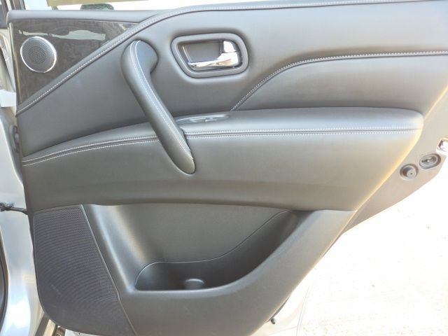 Used 2023 INFINITI QX80 Luxe w/ Cargo Package RWD image 19