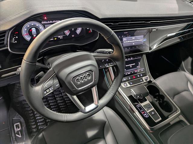 Certified 2025 Audi Q7 2.0T Premium Plus w/ Premium Plus Package image 10