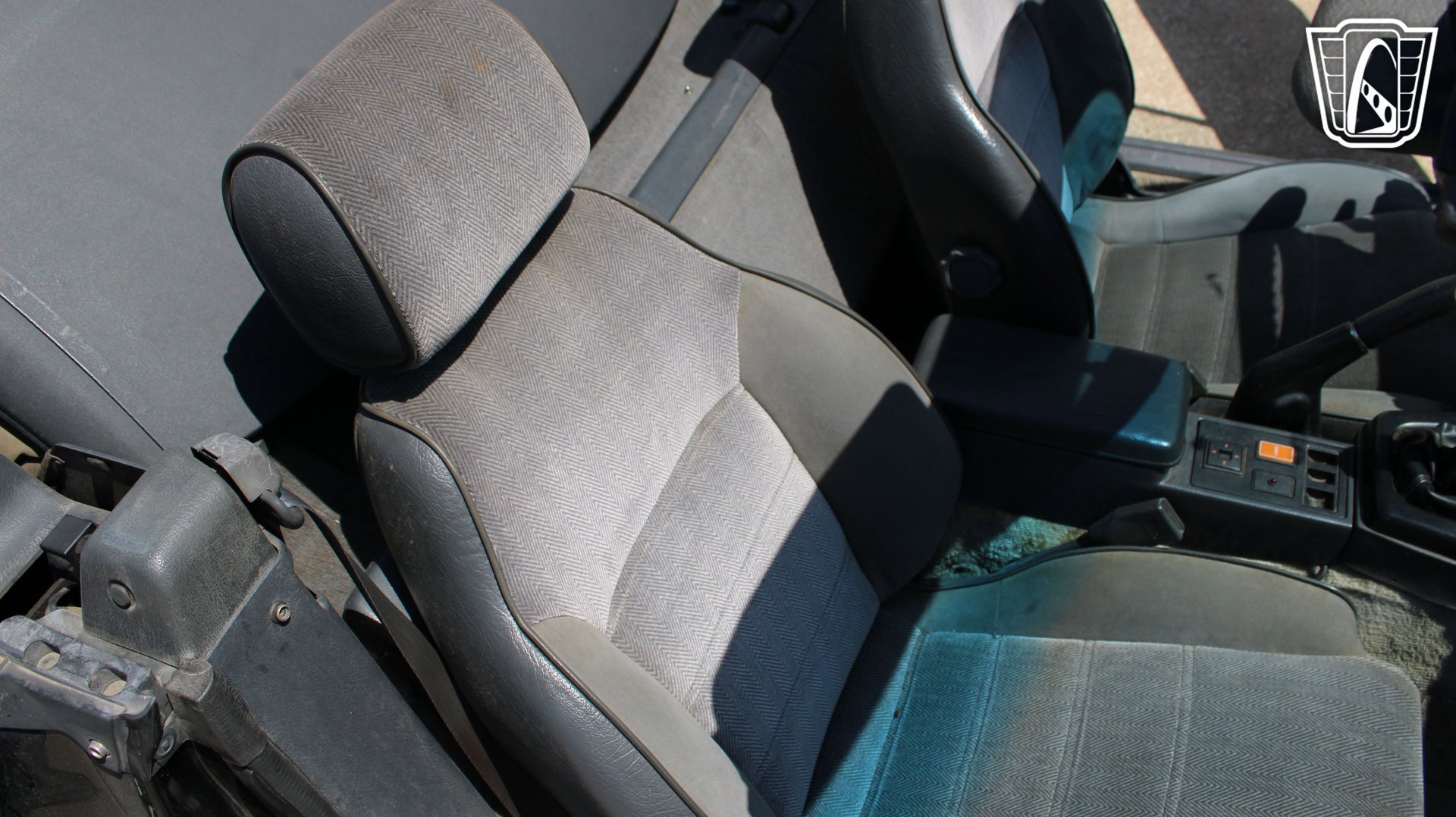 Used 1988 MAZDA RX-7 Convertible RWD image 12