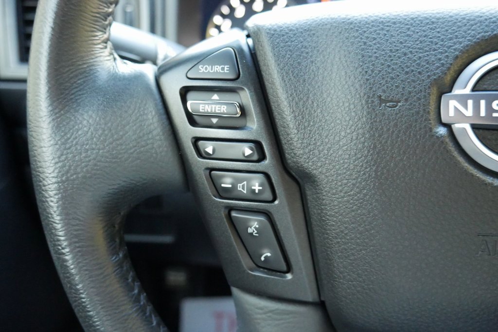 Used 2023 Nissan Titan SV w/ SV Convenience Package image 13