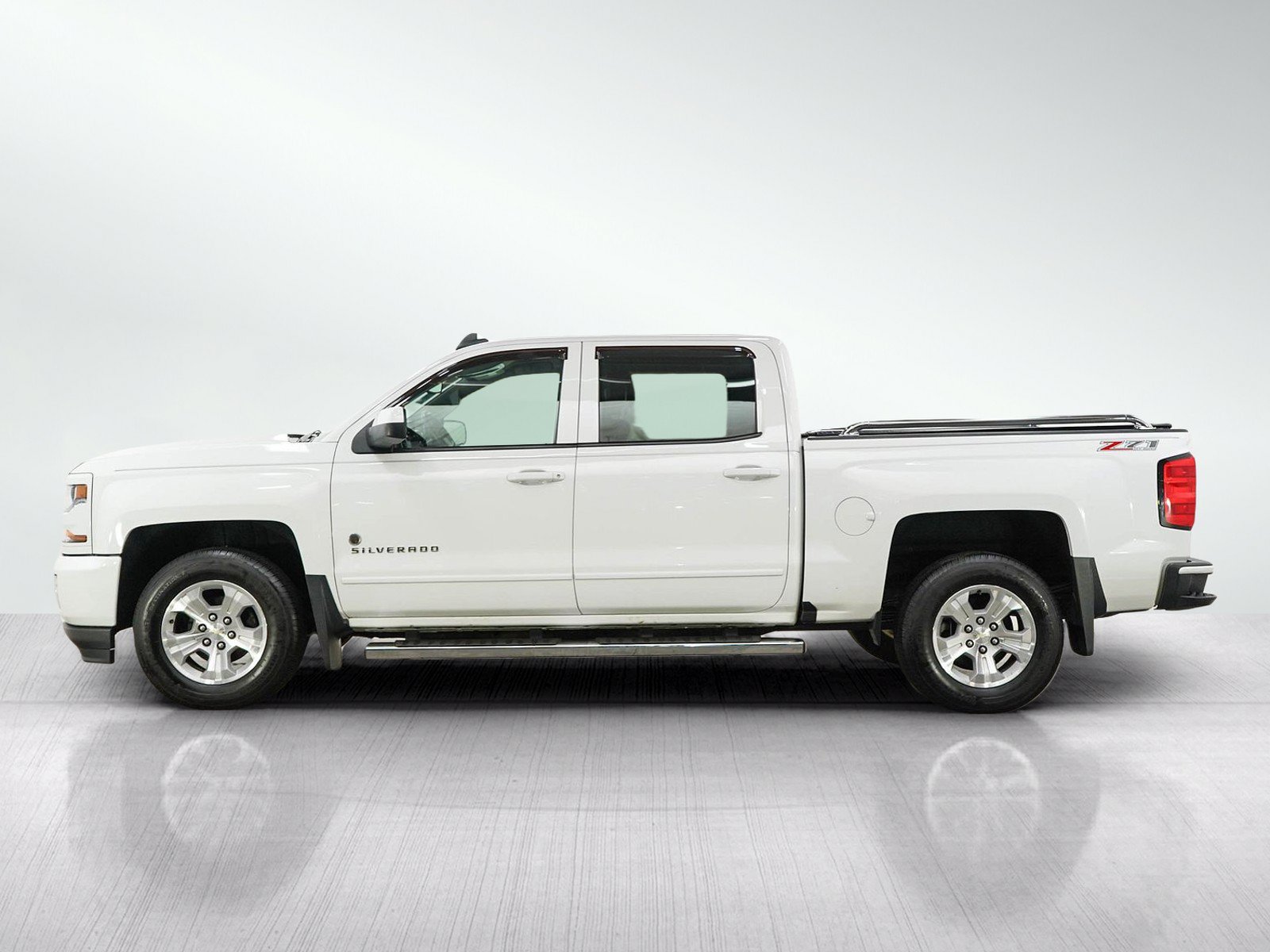 Used 2016 Chevrolet Silverado 1500 LT w/ All Star Edition AWD/4WD image 3