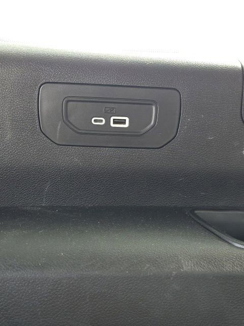 Used 2023 Jeep Grand Cherokee L Limited w/ Luxury Tech Group II AWD/4WD image 30