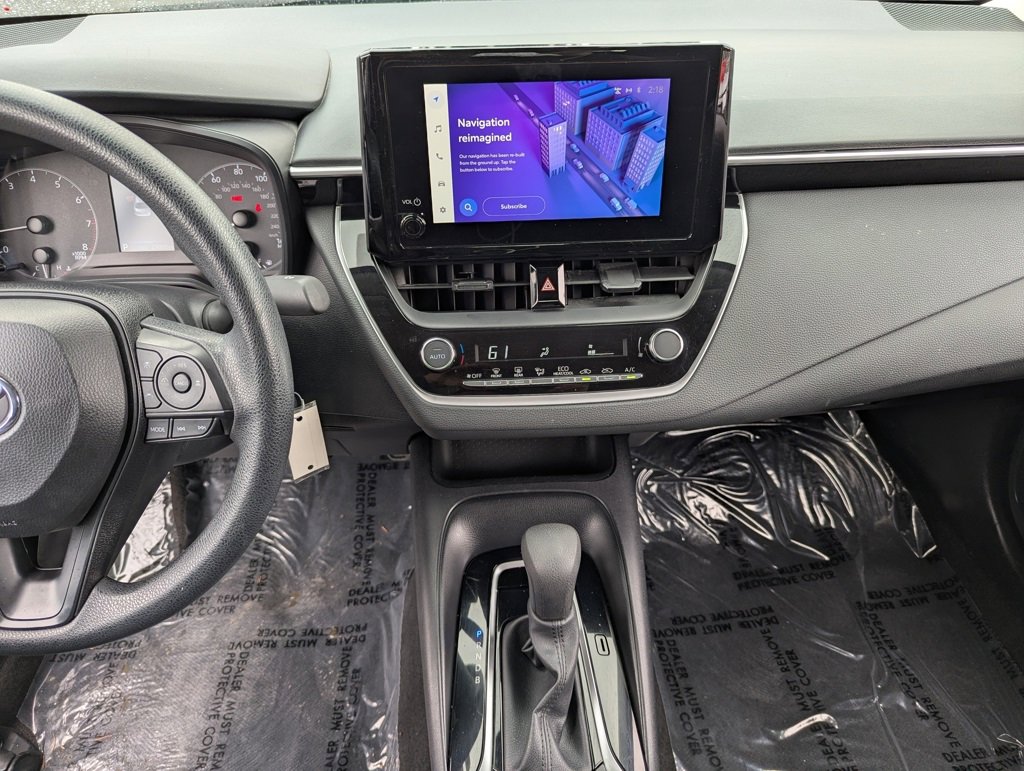 Used 2024 Toyota Corolla LE image 16