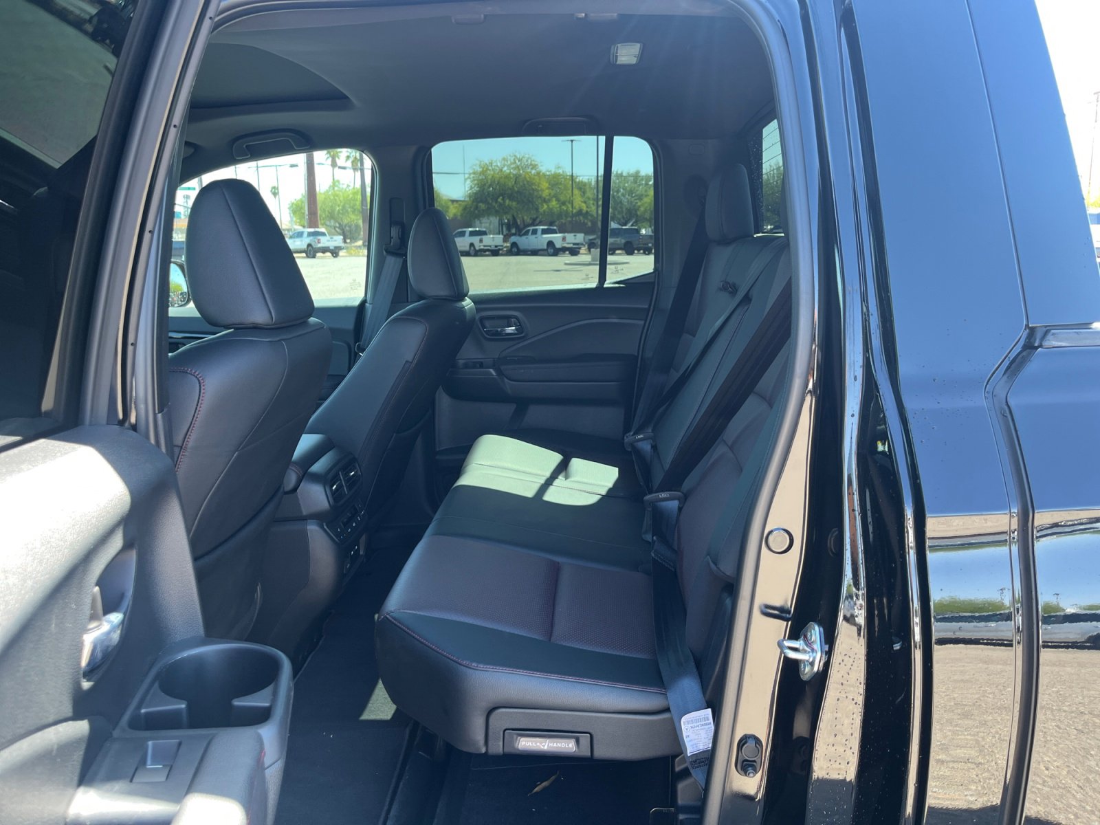 Used 2025 Honda Ridgeline Black Edition image 17