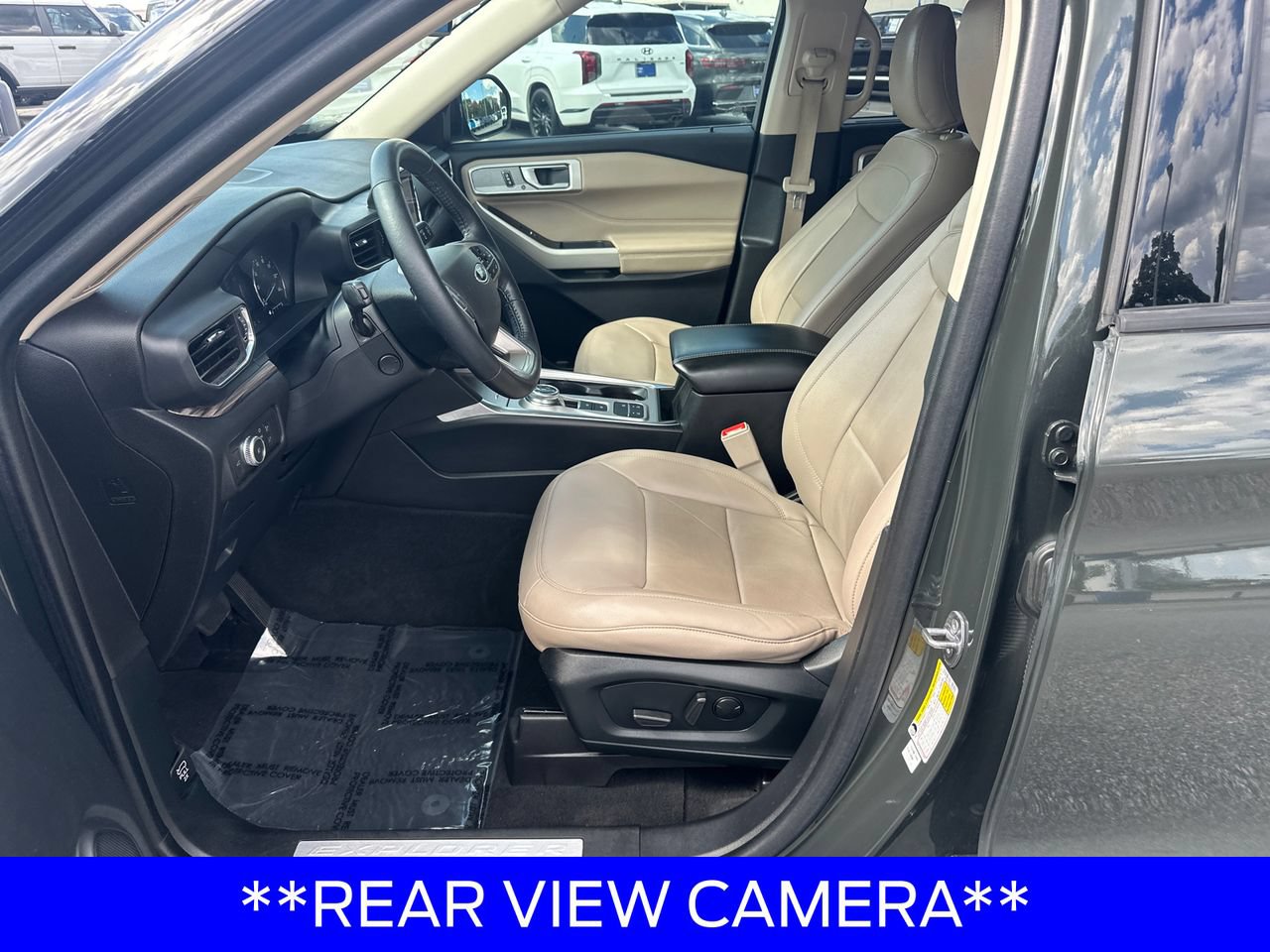 Certified 2022 Ford Explorer Limited w/ Equipment Group 301A RWD image 10