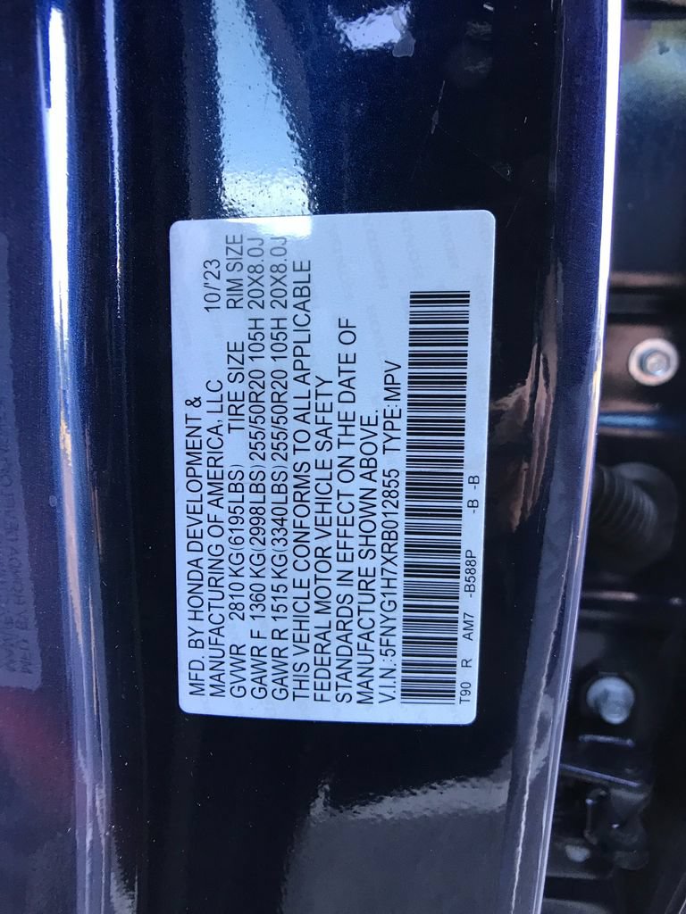 Certified 2024 Honda Pilot Touring image 17