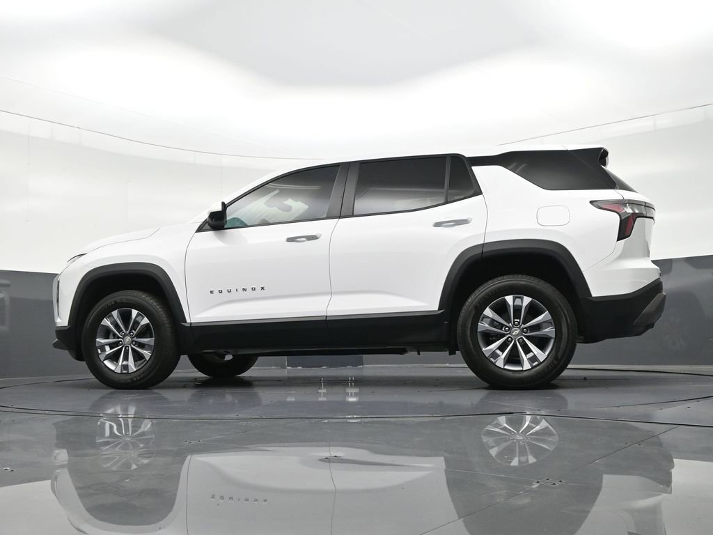 Used 2026 Chevrolet Equinox LT w/ Safety and Technology Package image 24