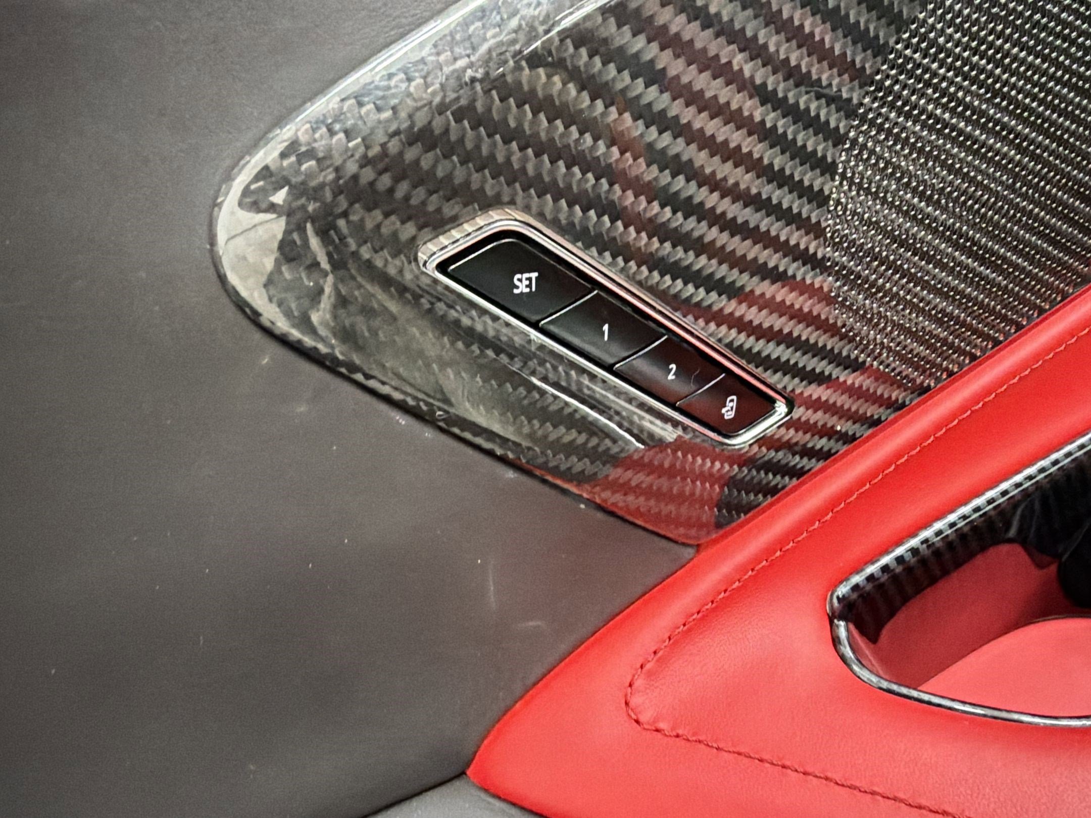 Used 2024 Chevrolet Corvette Stingray Premium Conv w/ Z51 Performance Package image 17