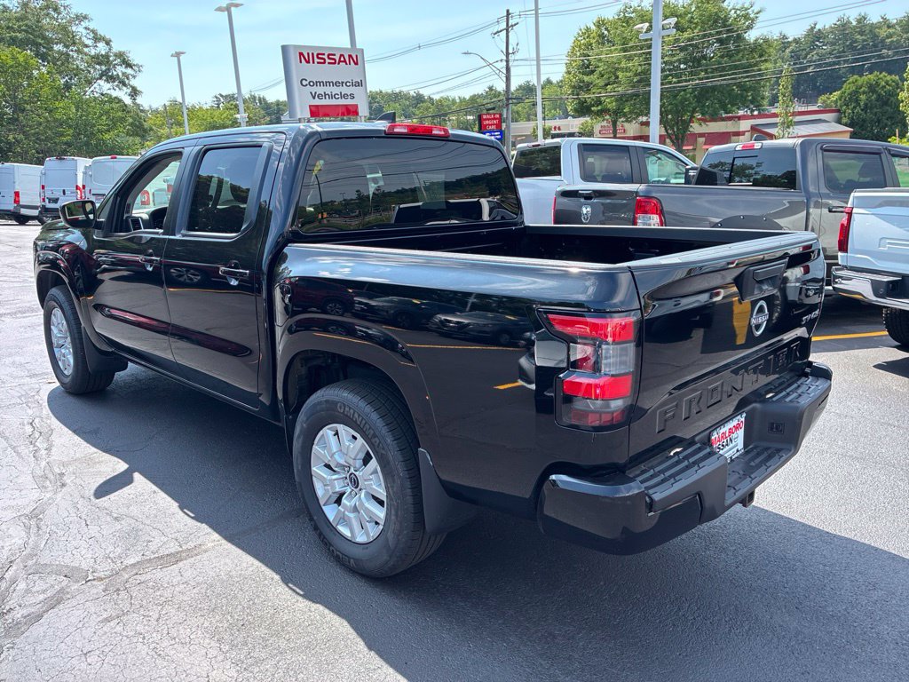 Certified 2023 Nissan Frontier SV w/ Tow Package AWD/4WD image 5