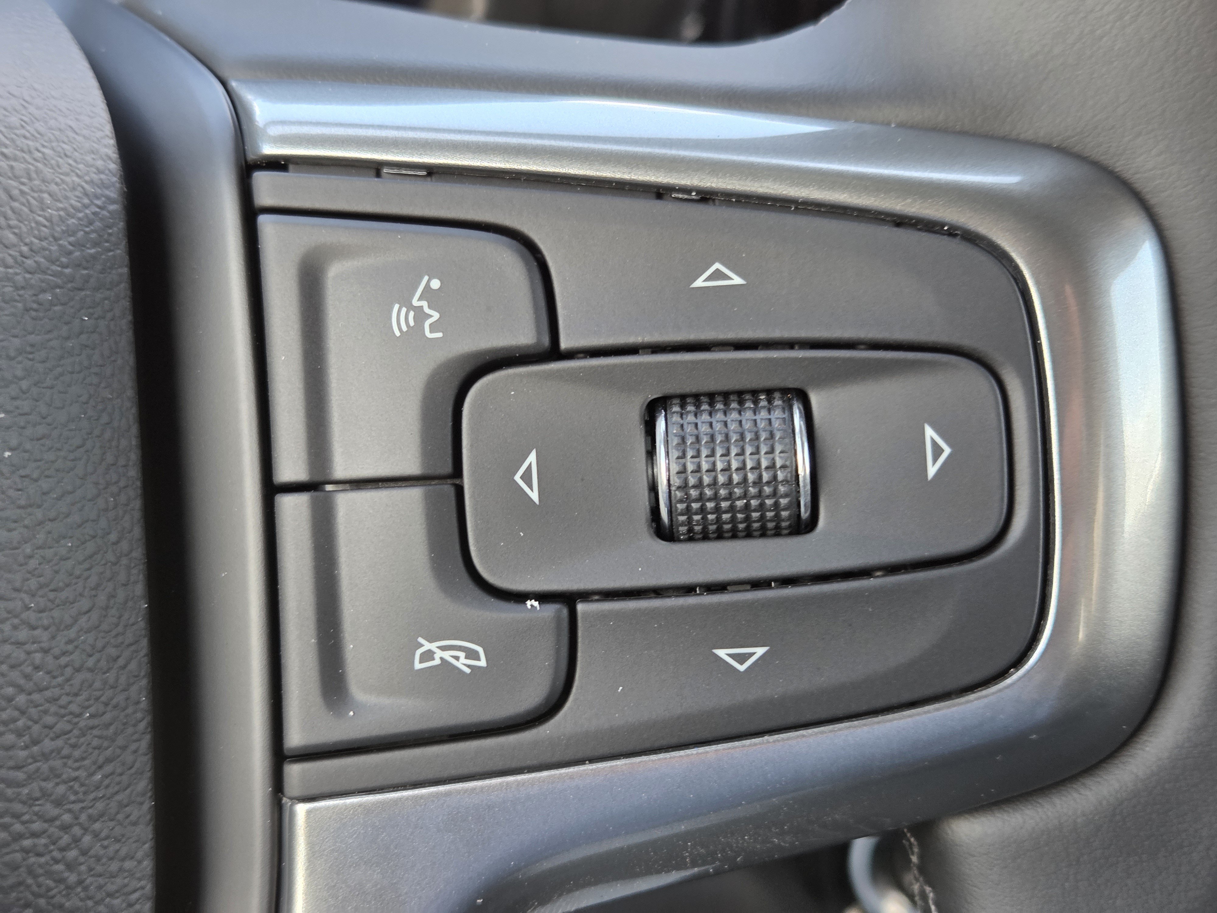 New 2026 Chevrolet Silverado 3500 LT w/ All Star Edition AWD/4WD image 14