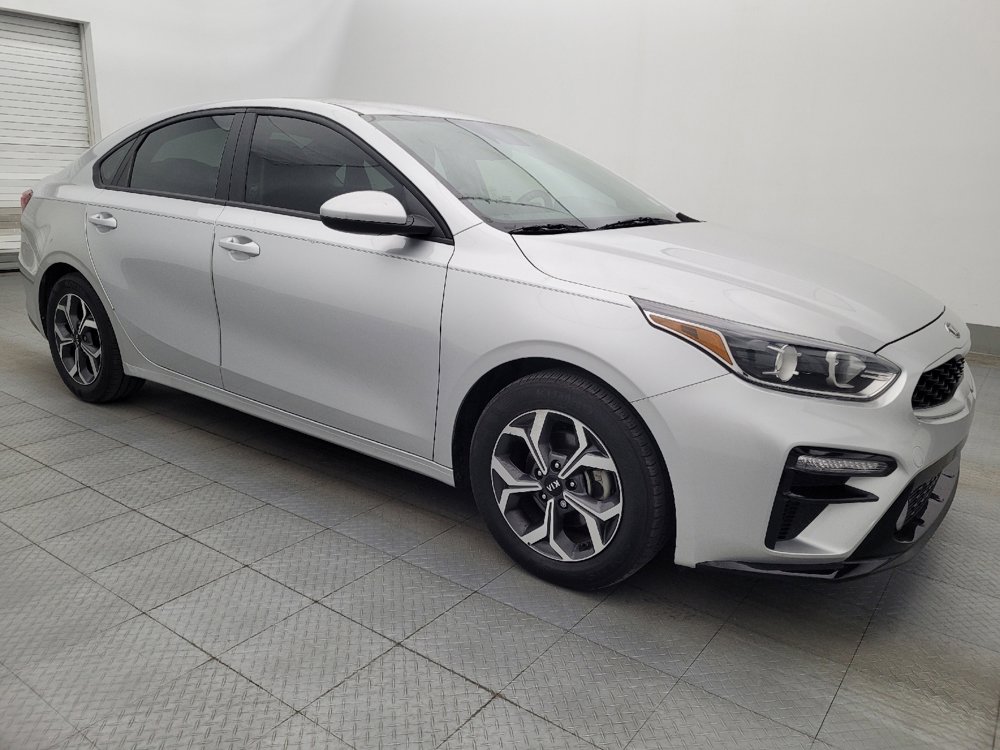 Used 2020 Kia Forte LXS FWD image 11