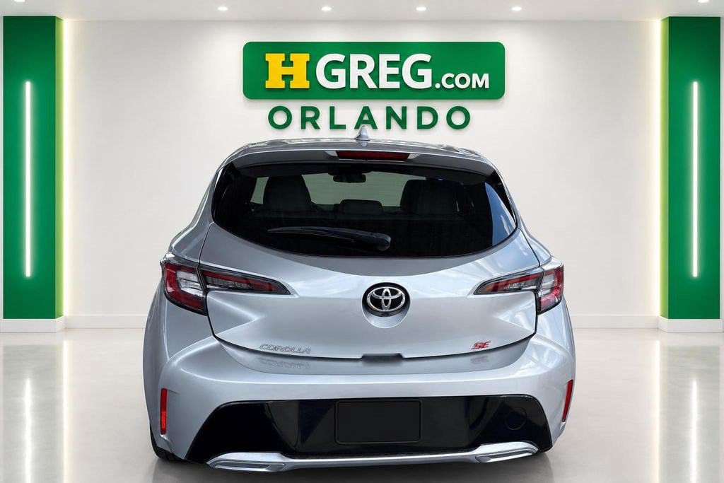 Used 2022 Toyota Corolla SE w/ SE Preferred Package FWD image 8
