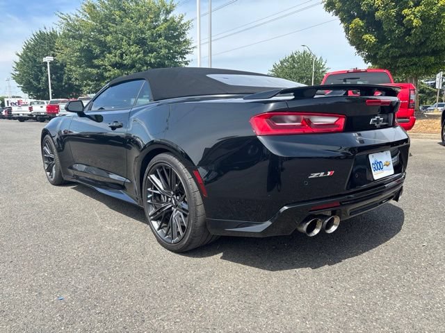 Used 2018 Chevrolet Camaro ZL1 RWD image 3
