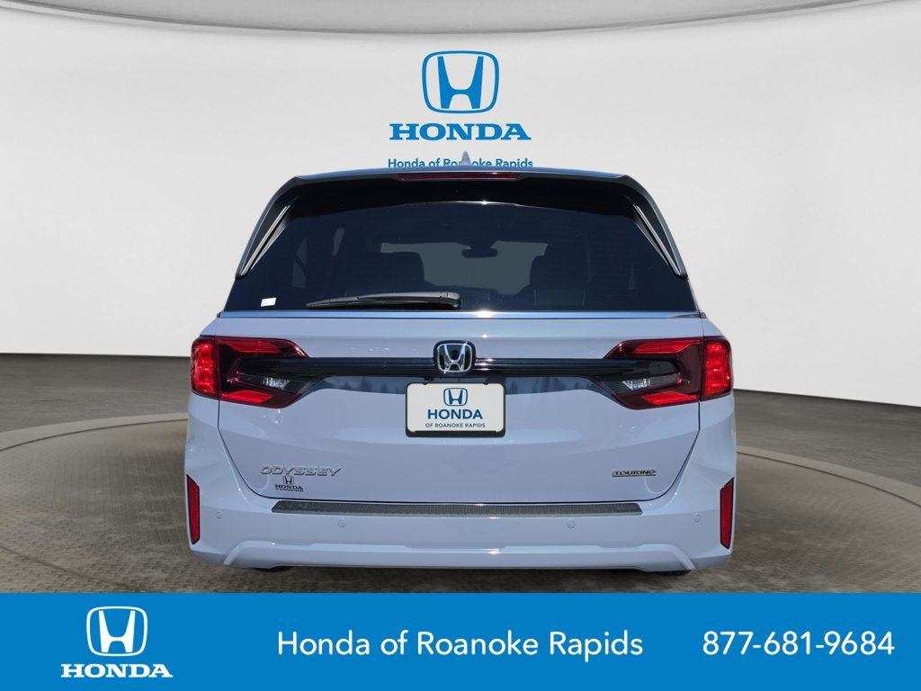 New 2027 Honda Odyssey Touring image 4