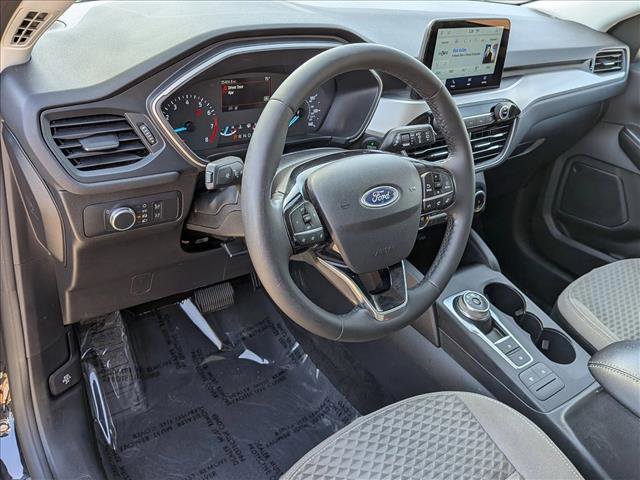 Used 2022 Ford Escape SE w/ Cold Weather Package AWD/4WD image 10