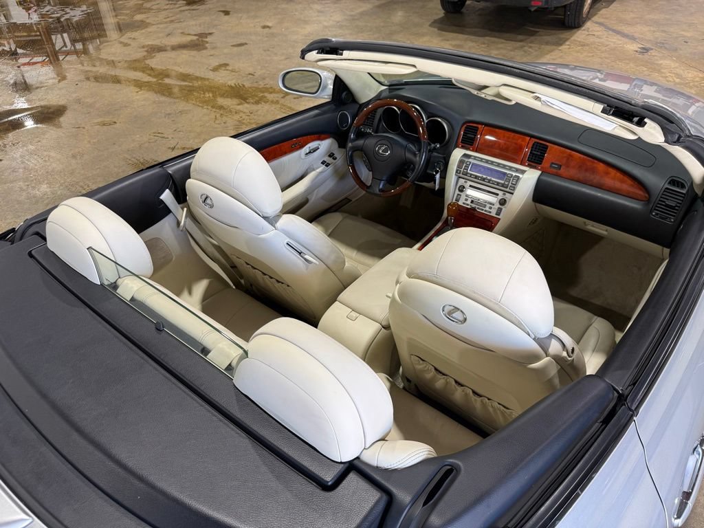 Used 2006 Lexus SC 430 Convertible RWD image 29