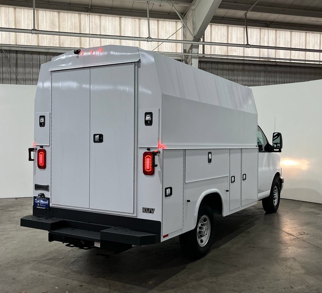 New 2025 Chevrolet Express 3500 w/ Power Convenience Package RWD image 10