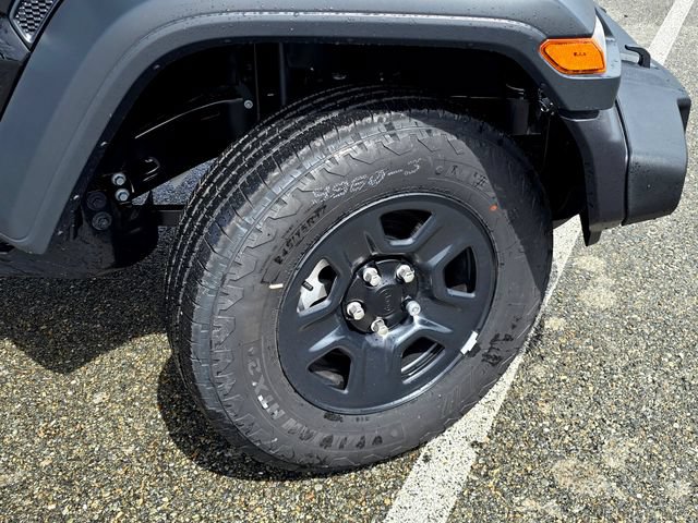 New 2026 Jeep Wrangler Sport AWD/4WD image 25