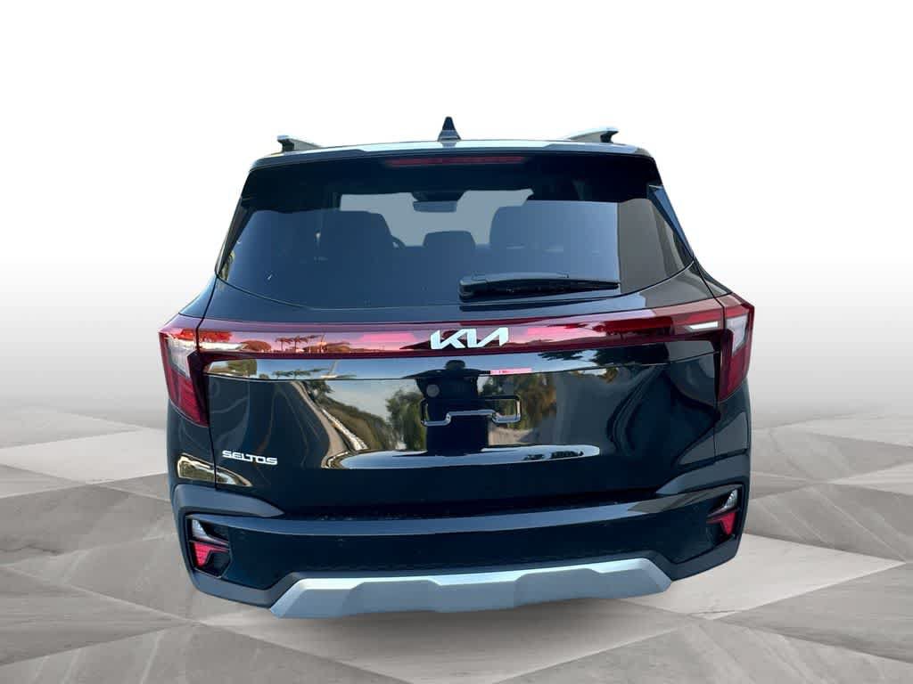 Certified 2026 Kia Seltos EX w/ EX Sunroof Package FWD image 7