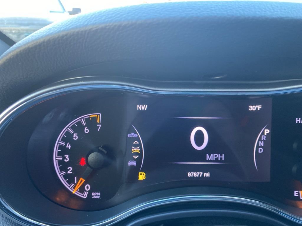 Certified 2018 Jeep Grand Cherokee Altitude image 32